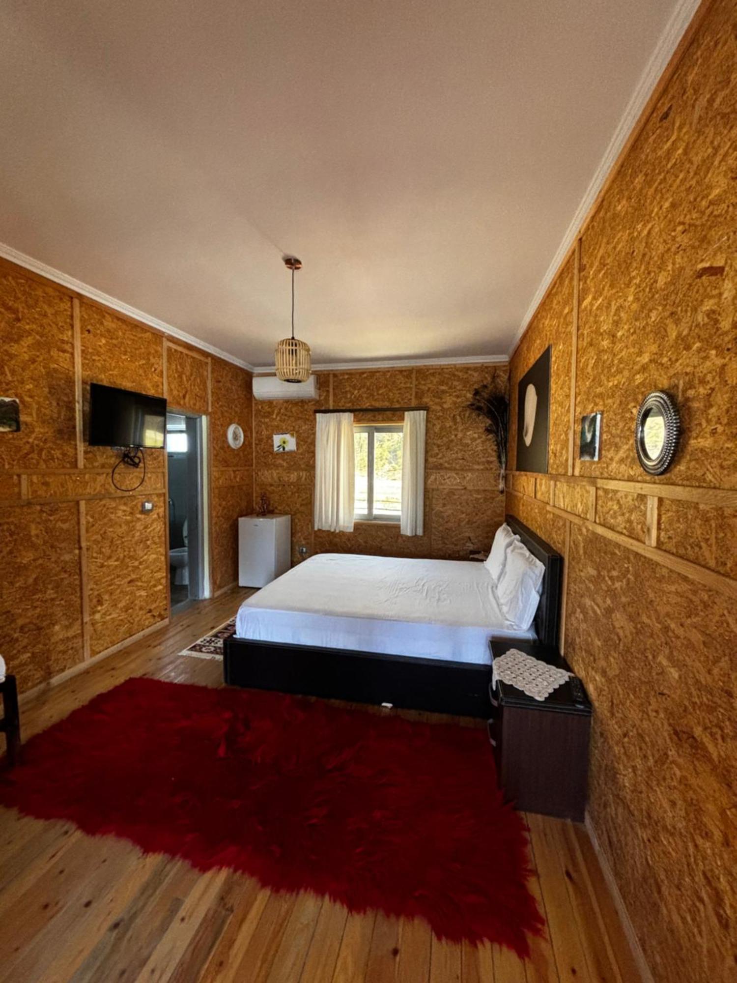 Hotel Bujtina Vjosa Memaliaj Exterior foto